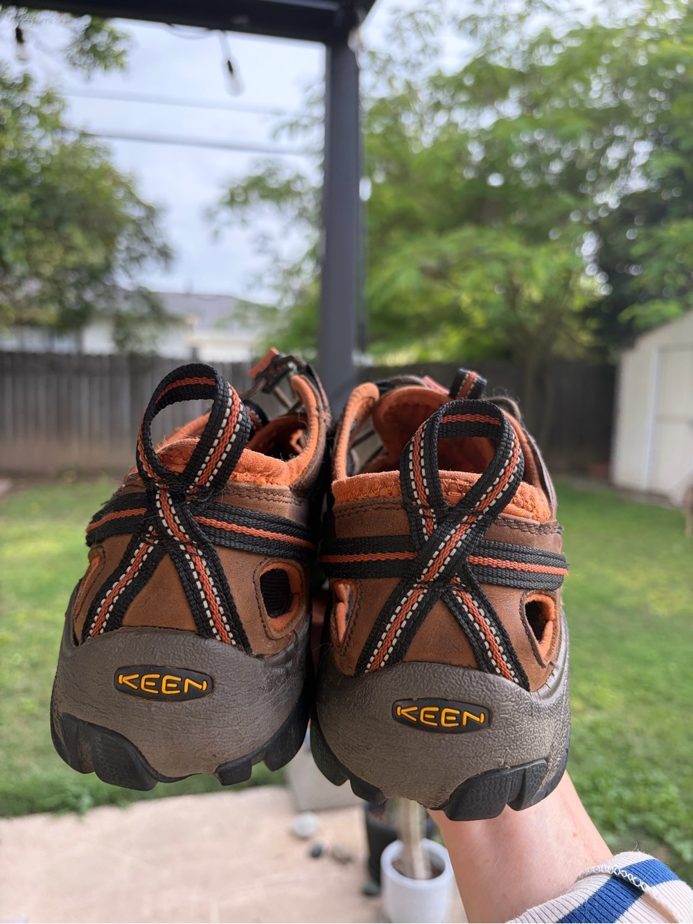 Keen Men’s Arroyo II Brown Leather Hiking Sandals | trail shoes - Picture 2 of 8